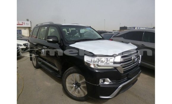 Buy Import Toyota Land Cruiser Black Car in Import - Dubai in Aragatsotn Buy Import Toyota Land Cruiser Black Car in Import - Dubai in Aragatsotn