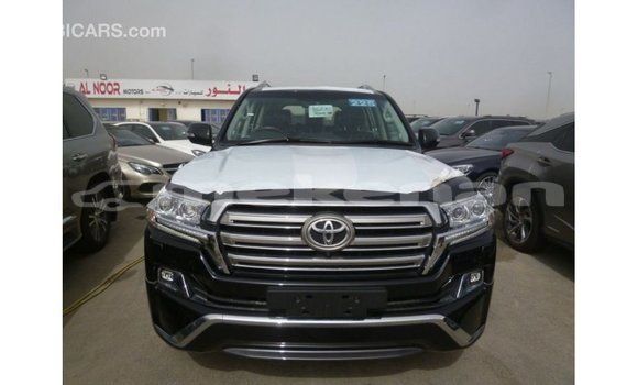 Buy Import Toyota Land Cruiser Black Car in Import - Dubai in Aragatsotn Buy Import Toyota Land Cruiser Black Car in Import - Dubai in Aragatsotn