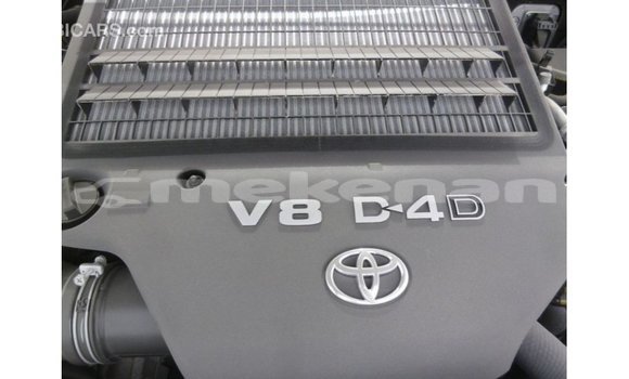 Buy Import Toyota Land Cruiser Black Car in Import - Dubai in Aragatsotn Buy Import Toyota Land Cruiser Black Car in Import - Dubai in Aragatsotn