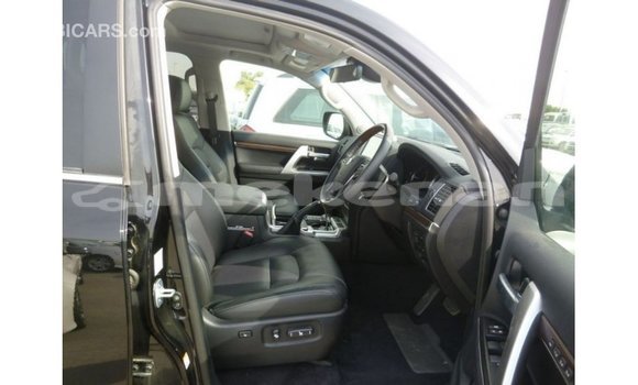 Buy Import Toyota Land Cruiser Black Car in Import - Dubai in Aragatsotn Buy Import Toyota Land Cruiser Black Car in Import - Dubai in Aragatsotn