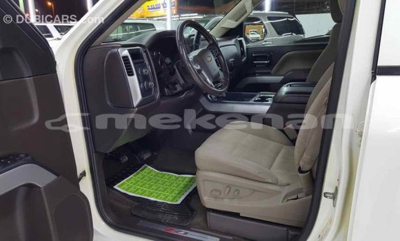 Buy Import Chevrolet Silverado White Car in Import - Dubai in Aragatsotn Buy Import Chevrolet Silverado White Car in Import - Dubai in Aragatsotn