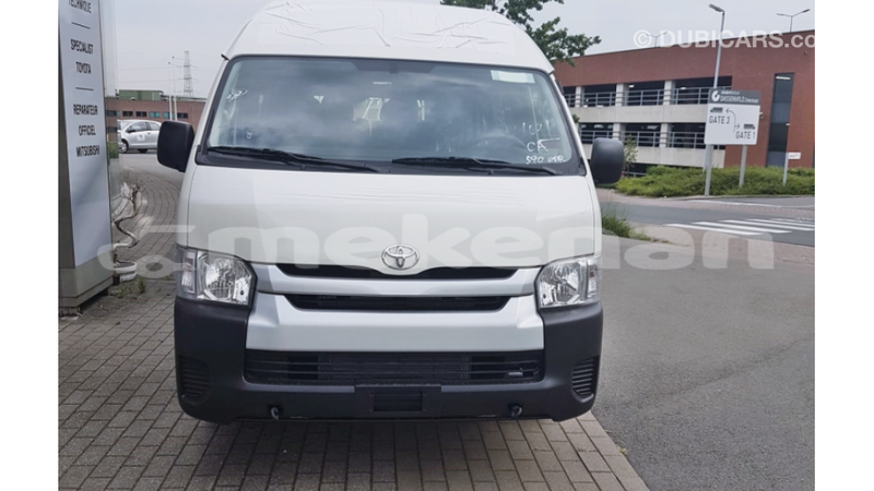 Big with watermark toyota hiace aragatsotn import dubai 2497