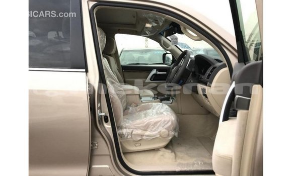 Buy Import Toyota Land Cruiser Other Car in Import - Dubai in Aragatsotn Buy Import Toyota Land Cruiser Other Car in Import - Dubai in Aragatsotn