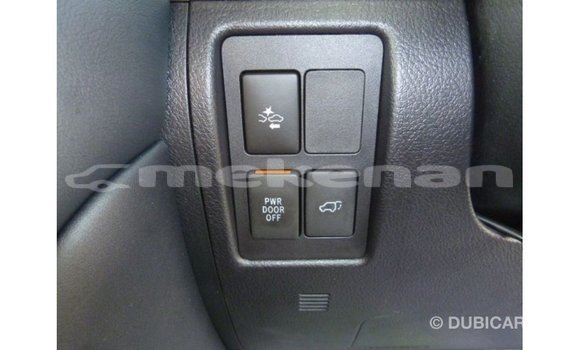 Buy Import Toyota Land Cruiser White Car in Import - Dubai in Aragatsotn Buy Import Toyota Land Cruiser White Car in Import - Dubai in Aragatsotn