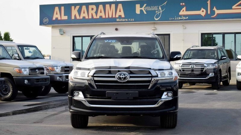 Big with watermark toyota land cruiser aragatsotn import dubai 2510