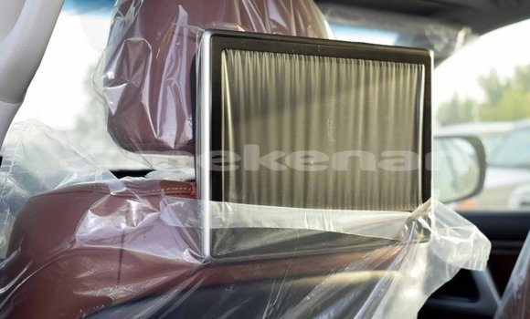 Buy Import Toyota Land Cruiser Black Car in Import - Dubai in Aragatsotn Buy Import Toyota Land Cruiser Black Car in Import - Dubai in Aragatsotn