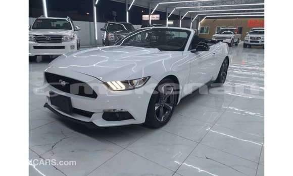 Buy Import Ford Mustang White Car in Import - Dubai in Aragatsotn Buy Import Ford Mustang White Car in Import - Dubai in Aragatsotn