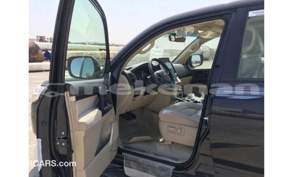 Buy Import Toyota Land Cruiser Black Car in Import - Dubai in Aragatsotn Buy Import Toyota Land Cruiser Black Car in Import - Dubai in Aragatsotn