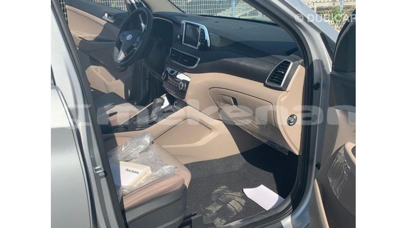 Big with watermark hyundai tucson aragatsotn import dubai 2523