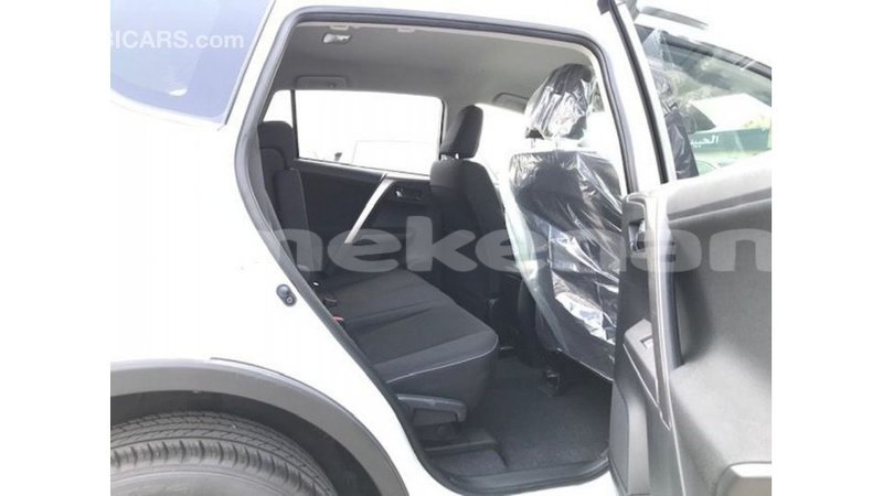Big with watermark toyota 4runner aragatsotn import dubai 2525