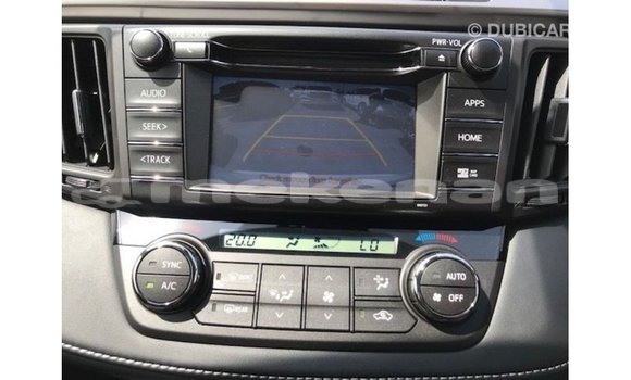 Buy Import Toyota 4Runner White Car in Import - Dubai in Aragatsotn Buy Import Toyota 4Runner White Car in Import - Dubai in Aragatsotn