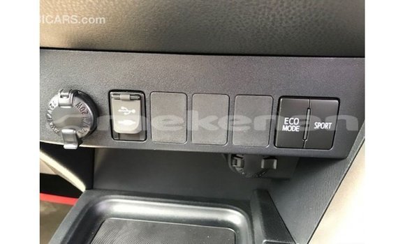 Buy Import Toyota 4Runner White Car in Import - Dubai in Aragatsotn Buy Import Toyota 4Runner White Car in Import - Dubai in Aragatsotn