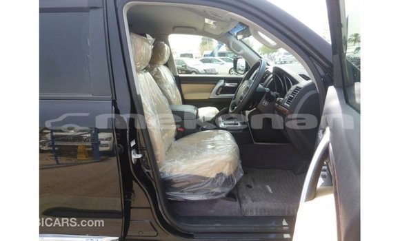 Buy Import Toyota Land Cruiser Black Car in Import - Dubai in Aragatsotn Buy Import Toyota Land Cruiser Black Car in Import - Dubai in Aragatsotn