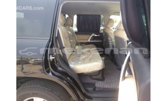 Buy Import Toyota Land Cruiser Black Car in Import - Dubai in Aragatsotn Buy Import Toyota Land Cruiser Black Car in Import - Dubai in Aragatsotn