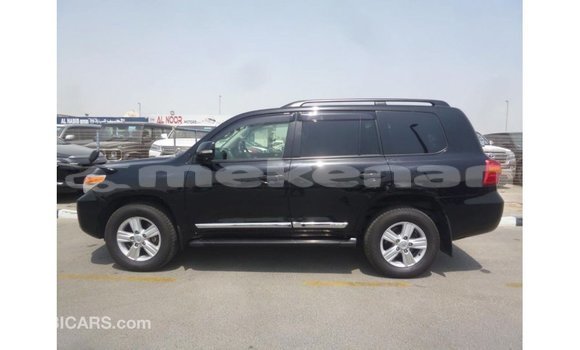 Buy Import Toyota Land Cruiser Black Car in Import - Dubai in Aragatsotn Buy Import Toyota Land Cruiser Black Car in Import - Dubai in Aragatsotn