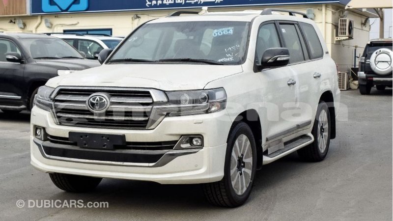 Big with watermark toyota land cruiser aragatsotn import dubai 2531