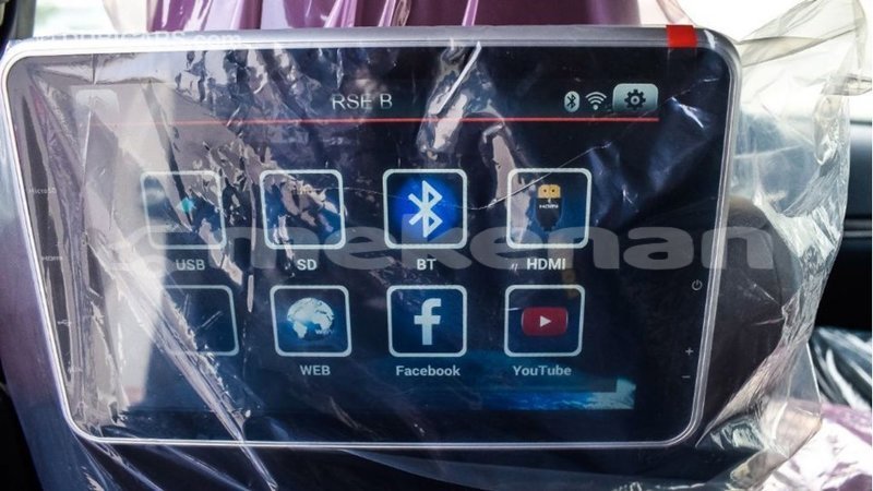 Big with watermark toyota land cruiser aragatsotn import dubai 2531