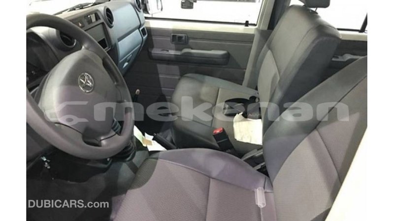 Big with watermark toyota land cruiser aragatsotn import dubai 2536