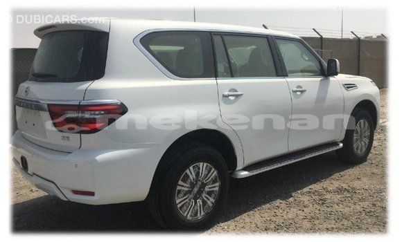 Buy Import Nissan Patrol White Car in Import - Dubai in Aragatsotn Buy Import Nissan Patrol White Car in Import - Dubai in Aragatsotn