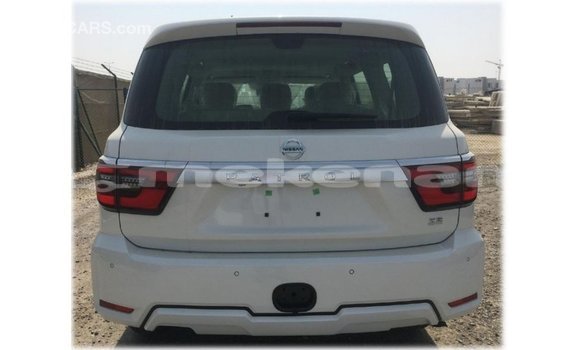Buy Import Nissan Patrol White Car in Import - Dubai in Aragatsotn Buy Import Nissan Patrol White Car in Import - Dubai in Aragatsotn