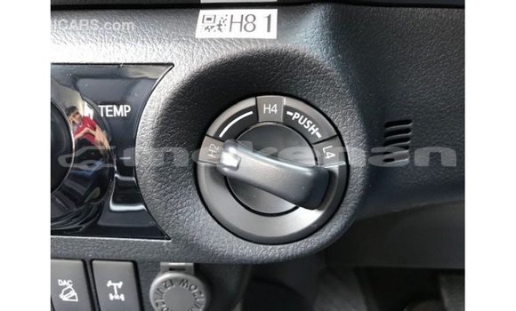 Buy Import Toyota Hilux Other Car in Import - Dubai in Aragatsotn Buy Import Toyota Hilux Other Car in Import - Dubai in Aragatsotn