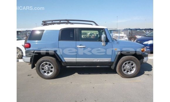 Buy Import Toyota FJ Cruiser Blue Car in Import - Dubai in Aragatsotn Buy Import Toyota FJ Cruiser Blue Car in Import - Dubai in Aragatsotn