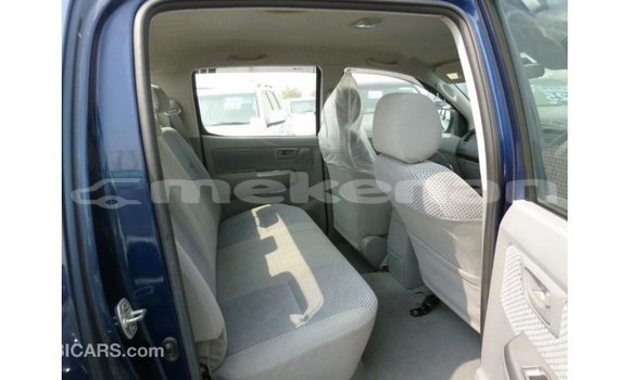 Buy Import Toyota Hilux Blue Car in Import - Dubai in Aragatsotn Buy Import Toyota Hilux Blue Car in Import - Dubai in Aragatsotn
