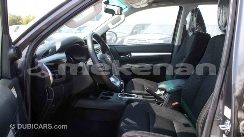 Big with watermark toyota hilux aragatsotn import dubai 2547