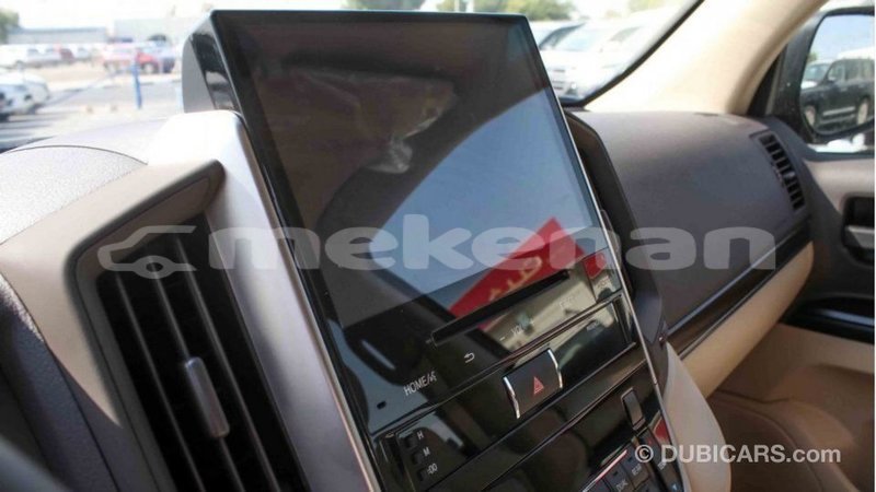 Big with watermark toyota land cruiser aragatsotn import dubai 2548