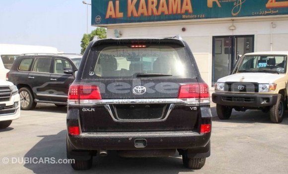Buy Import Toyota Land Cruiser Black Car in Import - Dubai in Aragatsotn Buy Import Toyota Land Cruiser Black Car in Import - Dubai in Aragatsotn