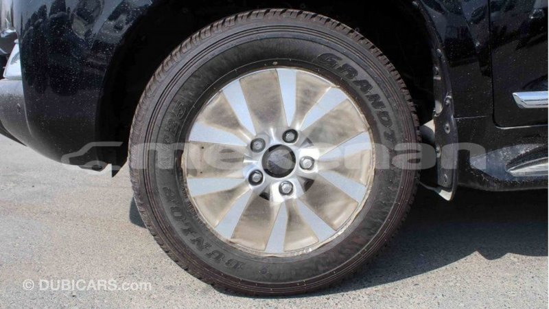 Big with watermark toyota land cruiser aragatsotn import dubai 2548