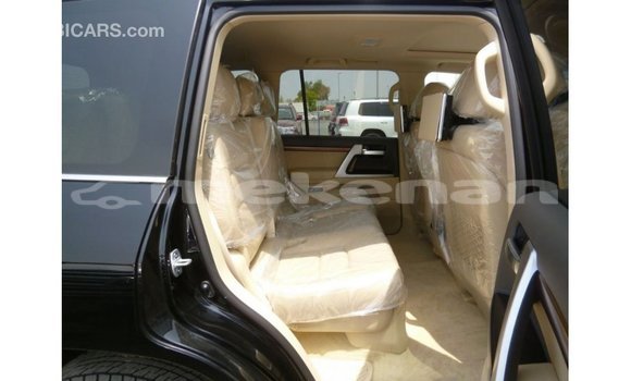 Buy Import Toyota Land Cruiser Black Car in Import - Dubai in Aragatsotn Buy Import Toyota Land Cruiser Black Car in Import - Dubai in Aragatsotn