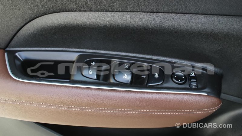 Big with watermark renault koleos aragatsotn import dubai 2558