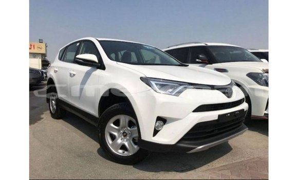 Buy Import Toyota 4Runner White Car in Import - Dubai in Aragatsotn Buy Import Toyota 4Runner White Car in Import - Dubai in Aragatsotn