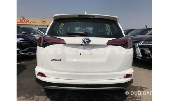 Buy Import Toyota 4Runner White Car in Import - Dubai in Aragatsotn Buy Import Toyota 4Runner White Car in Import - Dubai in Aragatsotn