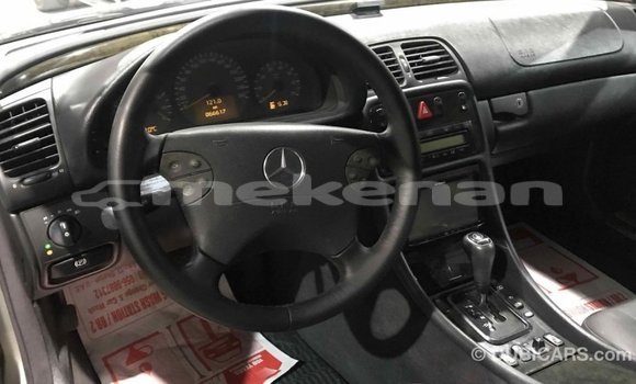 Buy Import Mercedes-Benz 190 (W201) Other Car in Import - Dubai in Aragatsotn Buy Import Mercedes-Benz 190 (W201) Other Car in Import - Dubai in Aragatsotn