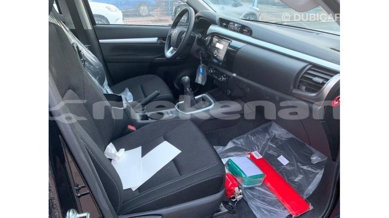 Big with watermark toyota hilux aragatsotn import dubai 2580