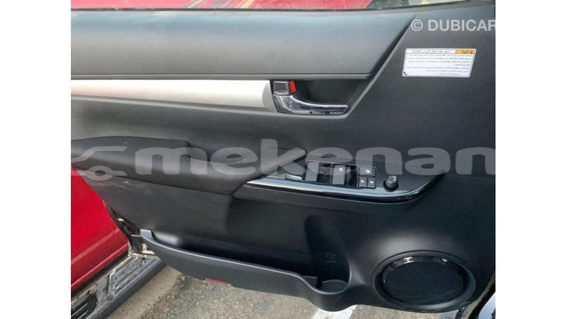 Big with watermark toyota hilux aragatsotn import dubai 2580
