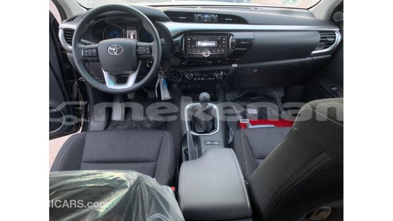 Big with watermark toyota hilux aragatsotn import dubai 2580