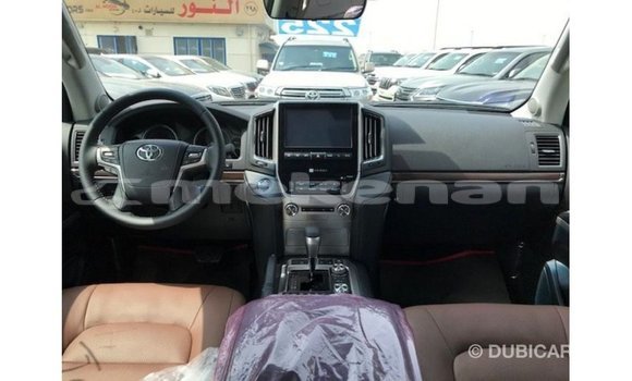 Buy Import Toyota Land Cruiser Black Car in Import - Dubai in Aragatsotn Buy Import Toyota Land Cruiser Black Car in Import - Dubai in Aragatsotn