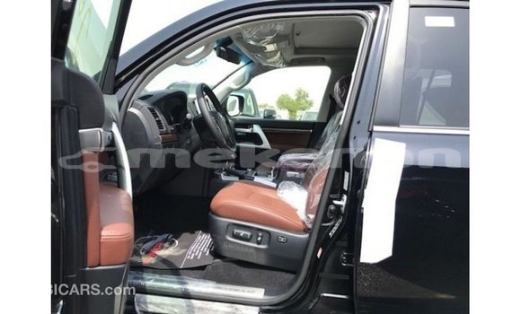 Buy Import Toyota Land Cruiser Black Car in Import - Dubai in Aragatsotn Buy Import Toyota Land Cruiser Black Car in Import - Dubai in Aragatsotn