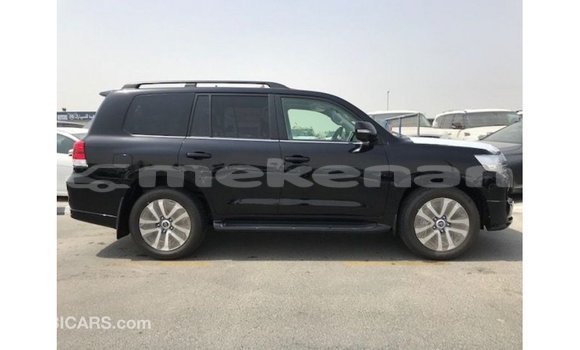 Buy Import Toyota Land Cruiser Black Car in Import - Dubai in Aragatsotn Buy Import Toyota Land Cruiser Black Car in Import - Dubai in Aragatsotn