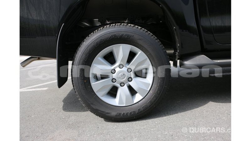 Big with watermark toyota hilux aragatsotn import dubai 2591