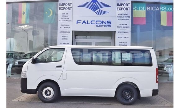 Buy Import Toyota Hiace White Car in Import - Dubai in Aragatsotn Buy Import Toyota Hiace White Car in Import - Dubai in Aragatsotn