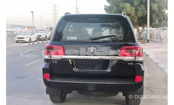 Buy Import Toyota Land Cruiser Black Car in Import - Dubai in Aragatsotn Buy Import Toyota Land Cruiser Black Car in Import - Dubai in Aragatsotn