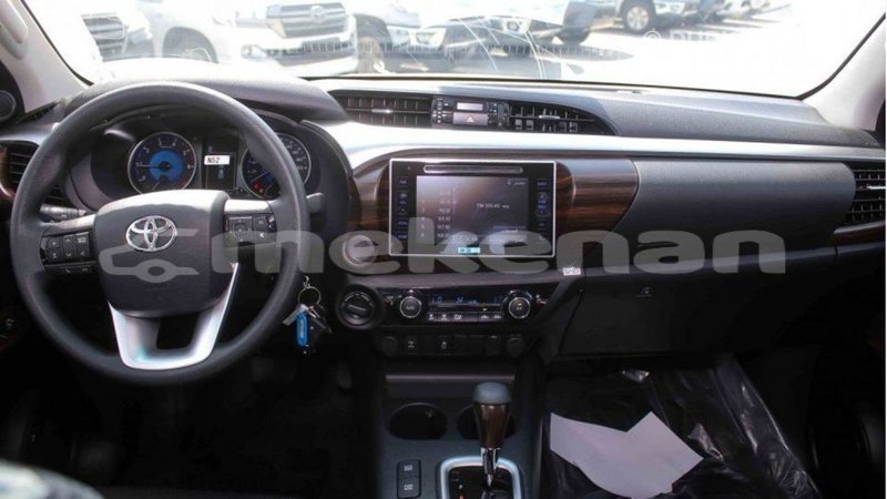 Big with watermark toyota hilux aragatsotn import dubai 2602