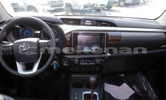 Buy Import Toyota Hilux White Car in Import - Dubai in Aragatsotn Buy Import Toyota Hilux White Car in Import - Dubai in Aragatsotn