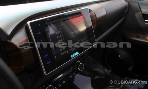 Buy Import Toyota Hilux White Car in Import - Dubai in Aragatsotn Buy Import Toyota Hilux White Car in Import - Dubai in Aragatsotn
