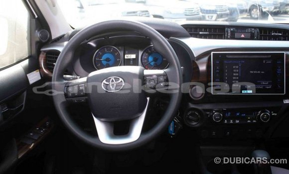Buy Import Toyota Hilux White Car in Import - Dubai in Aragatsotn Buy Import Toyota Hilux White Car in Import - Dubai in Aragatsotn