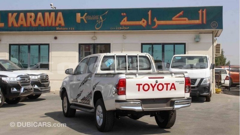 Big with watermark toyota hilux aragatsotn import dubai 2602